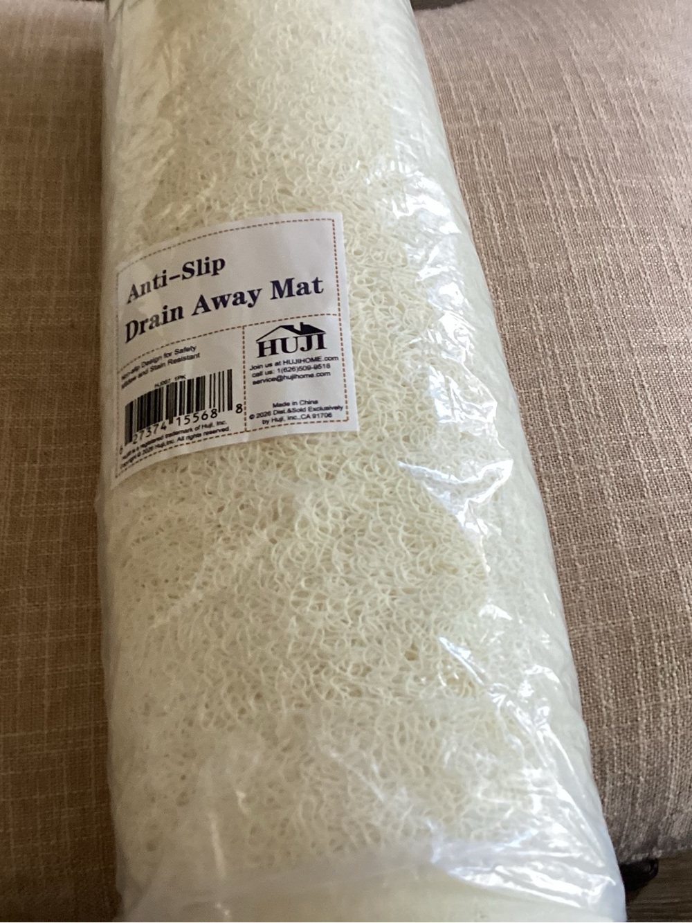 White Anti-Slip Drain Away Bath Mat